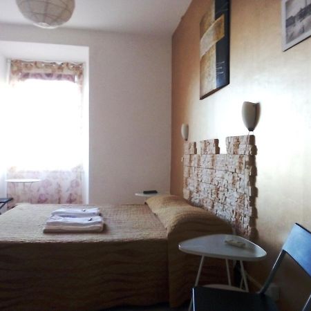 Gigi Holiday Rooms Roma Exterior foto