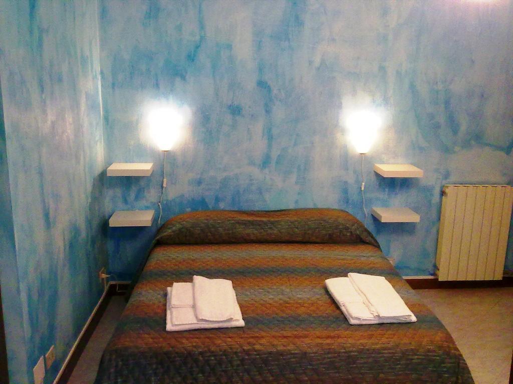 Gigi Holiday Rooms Roma Exterior foto