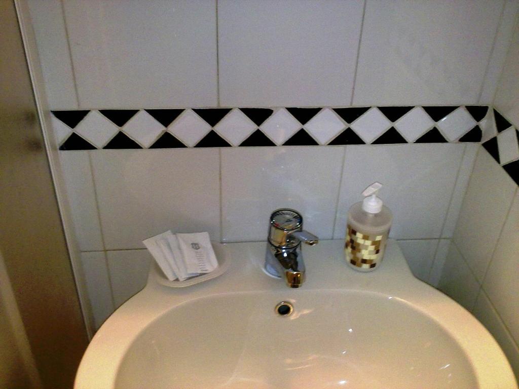 Gigi Holiday Rooms Roma Exterior foto
