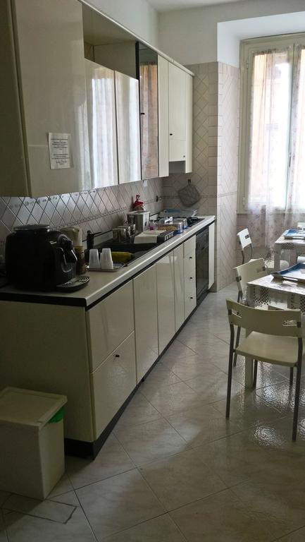 Gigi Holiday Rooms Roma Exterior foto
