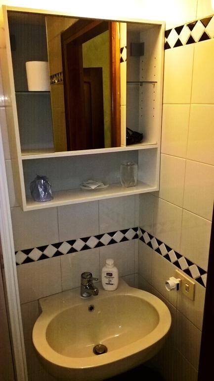 Gigi Holiday Rooms Roma Exterior foto