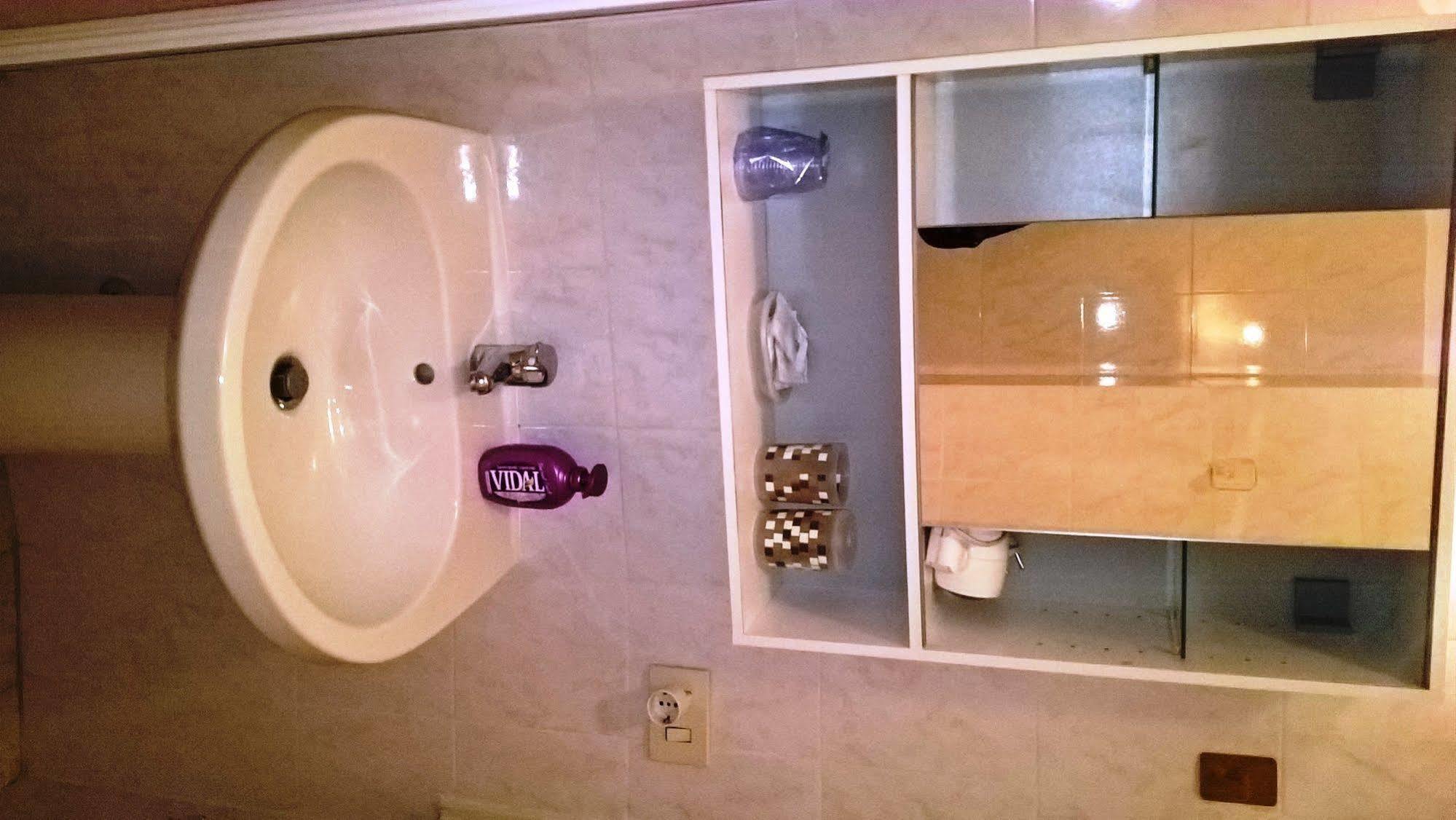 Gigi Holiday Rooms Roma Exterior foto