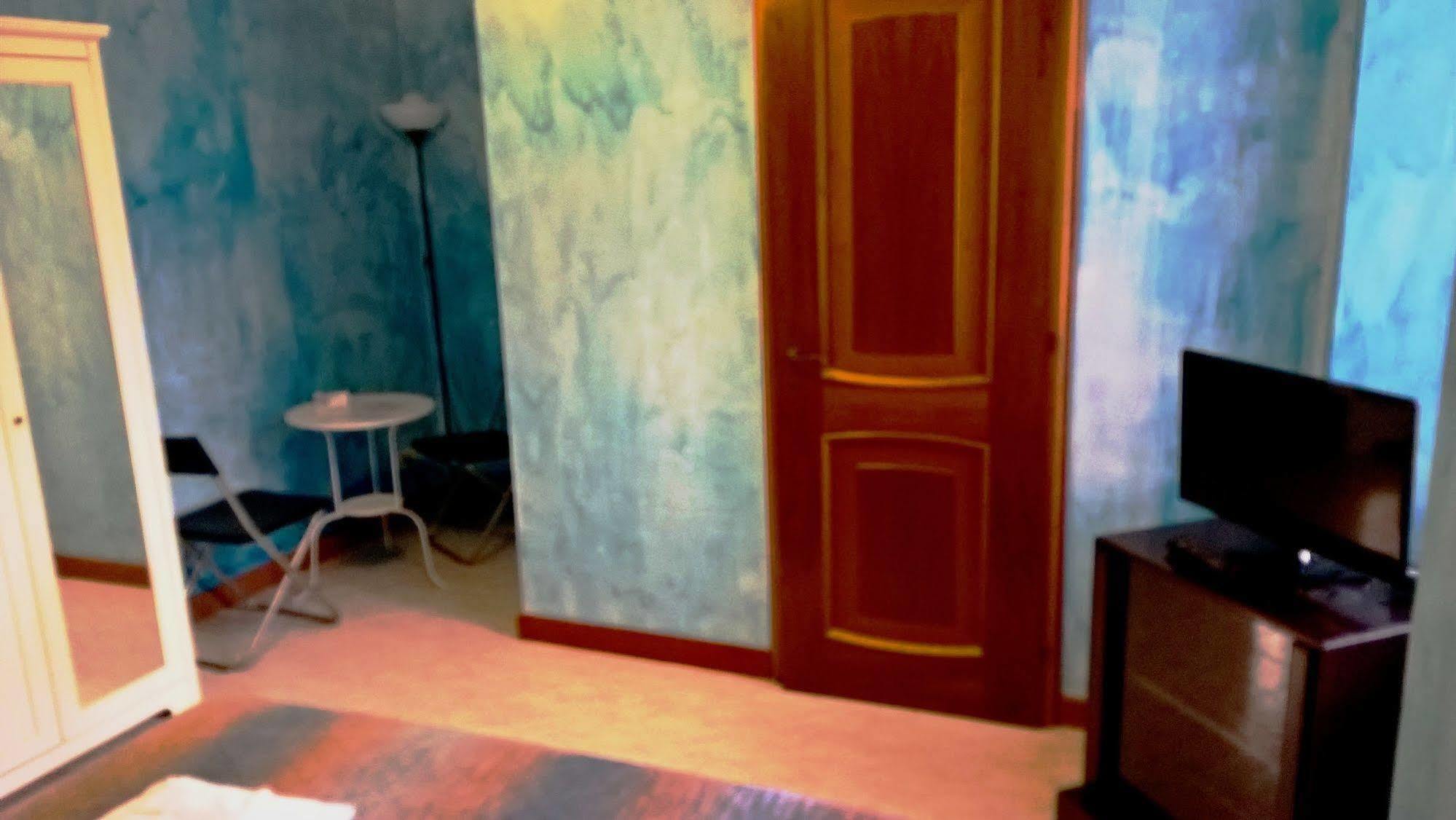 Gigi Holiday Rooms Roma Exterior foto