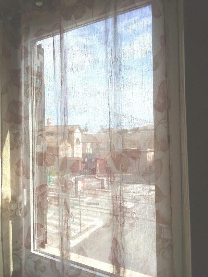Gigi Holiday Rooms Roma Exterior foto