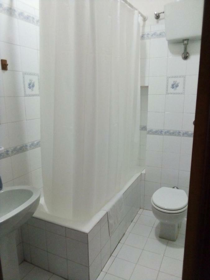 Gigi Holiday Rooms Roma Exterior foto